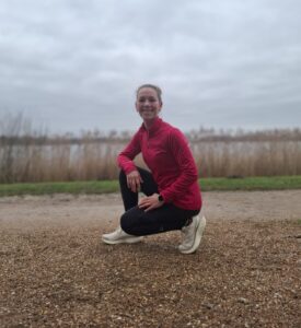 Fitcoach Danielle in de natuur